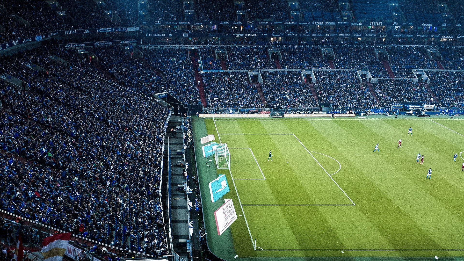 开云体育官网-神锋觉醒！布雷默戴帽撕裂钢铁防线，切尔西狂暴逆转剑指欧冠！